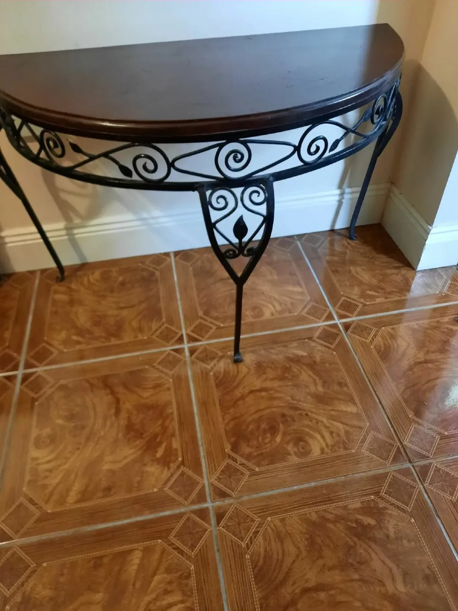 Vintage occasional table - Image 2