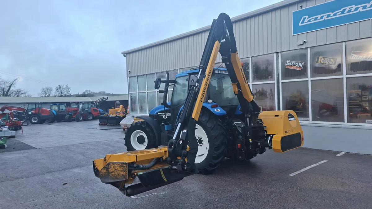 McConnel 6570T Hedge Cutter AS NEW - Image 1