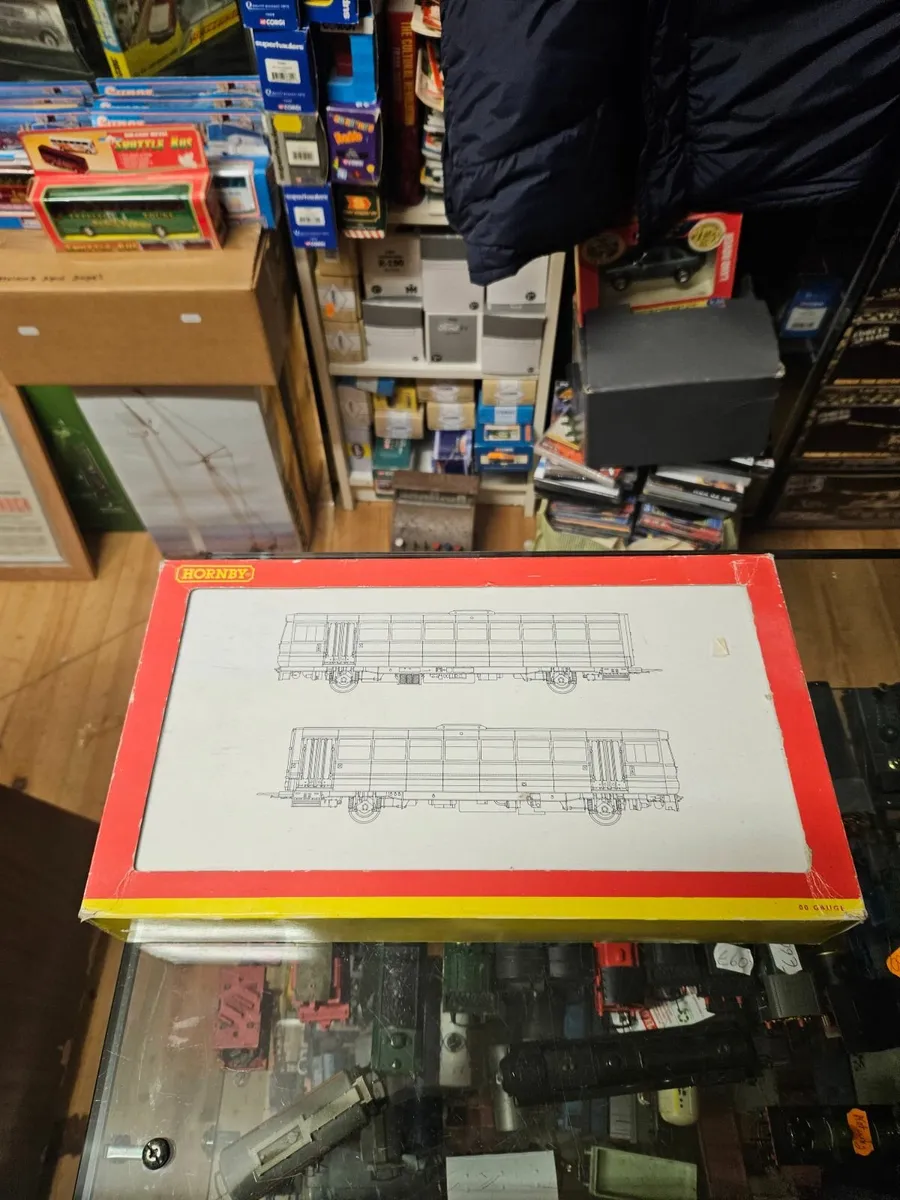 Hornby OO Gauge Northern Spirit Rail Bus - Image 2