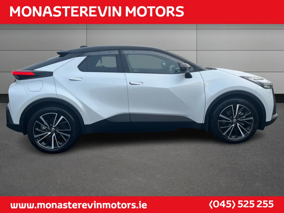 Toyota C-HR PHEV SOL - Image 4