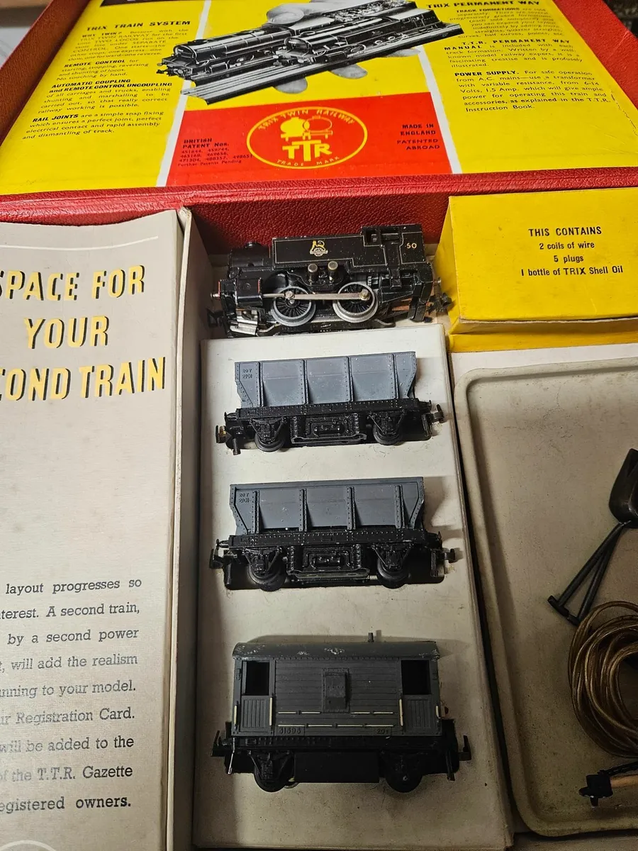Hornby Trix Train Set - Image 2