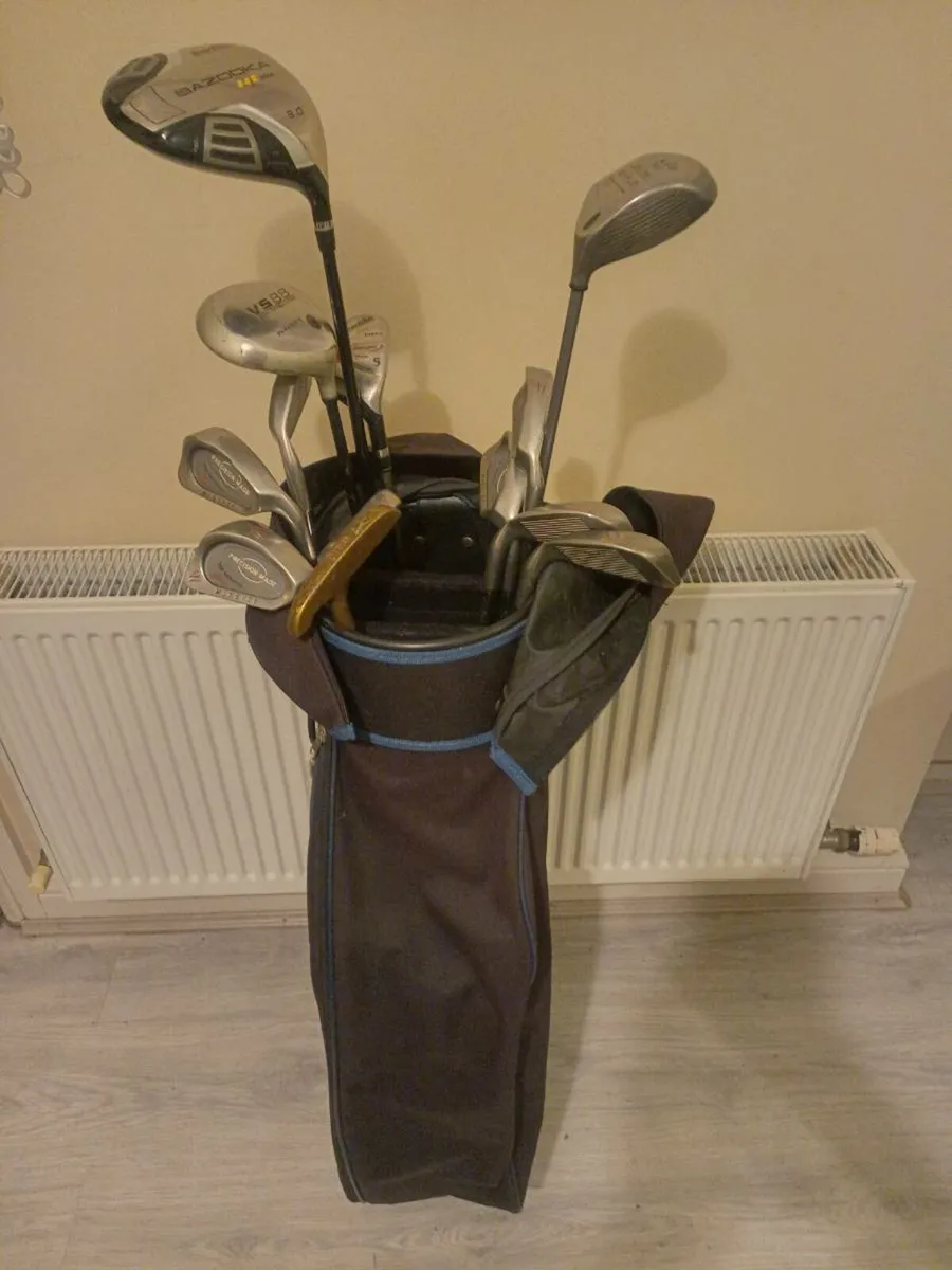 Golf clubs and bag. Right handed clubs - Image 1