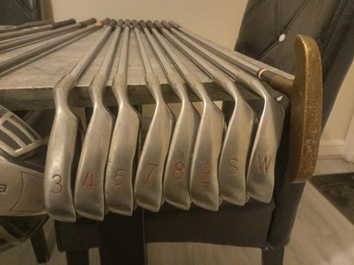 Golf clubs and bag. Right handed clubs - Image 4