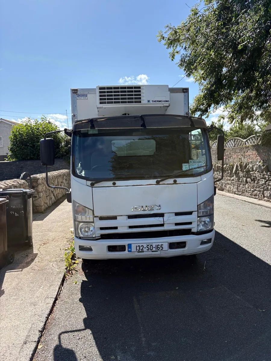 Isuzu refrigerated truck ‌ - Image 1