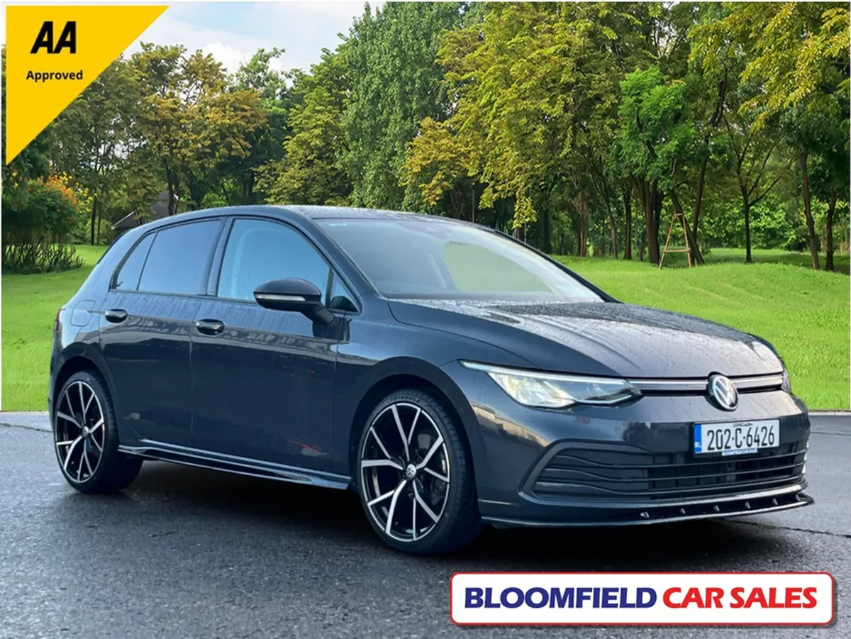 Volkswagen Golf 2.0 TDI LIFE 5DR // UPGRADED ALLOY - Image 1
