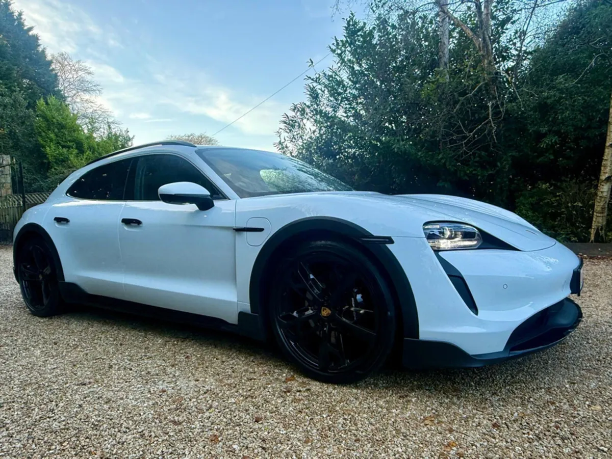 Porsche Taycan 4S CROSS TURISMO *562 bhp…Performan - Image 2