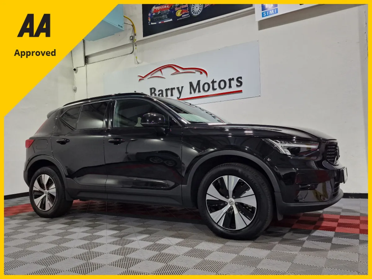 Volvo XC40 T4 PLUS DARK RECHARGE AUTOMATIC **ONE O - Image 1