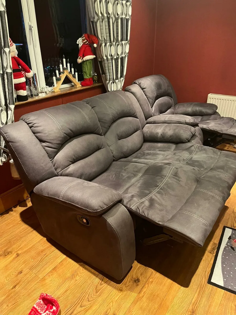 Sofa & Chair - Image 2