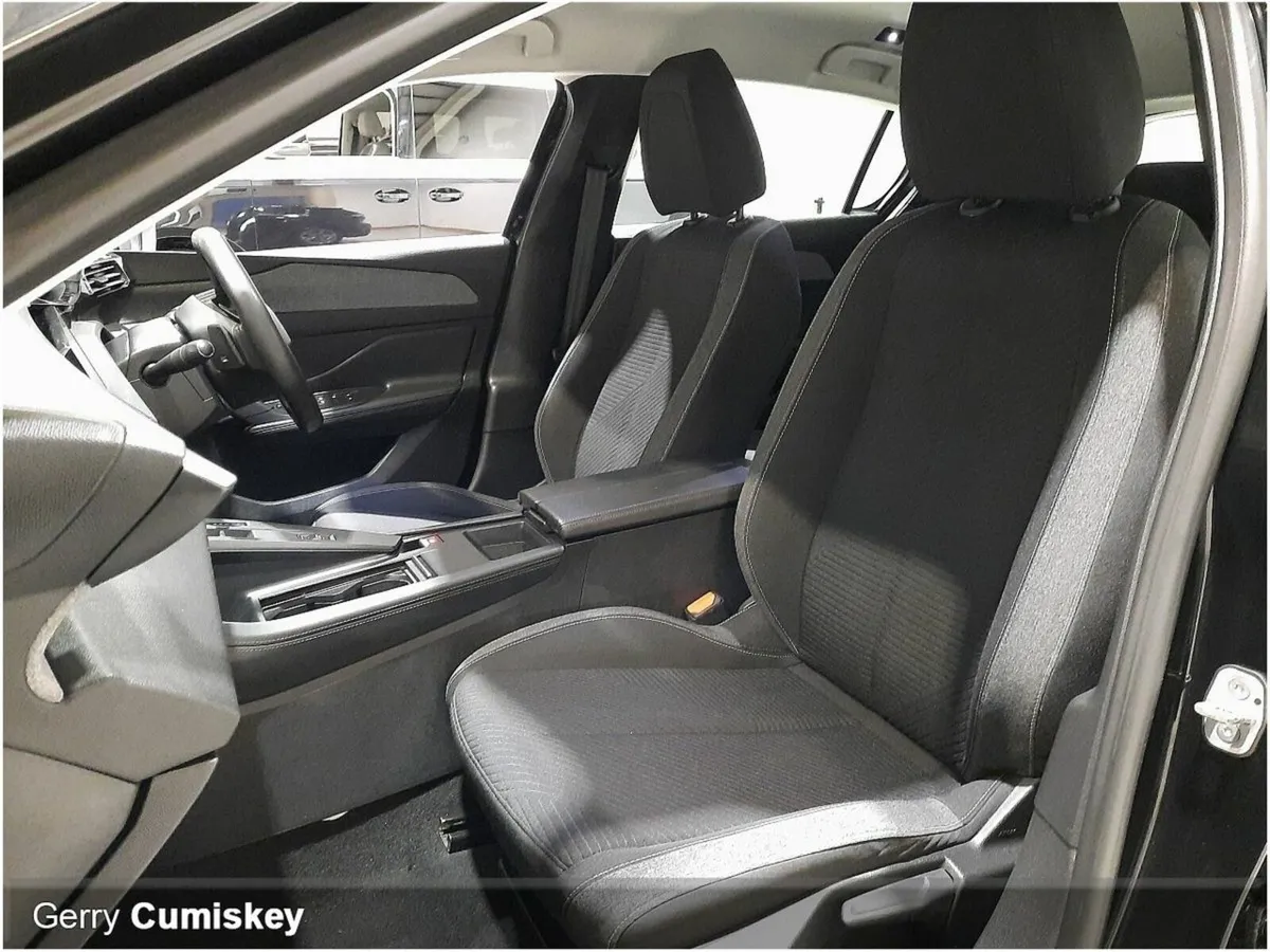 Peugeot 308 Active | 1.5 BlueHDi 130bhp |  Auto - Image 2