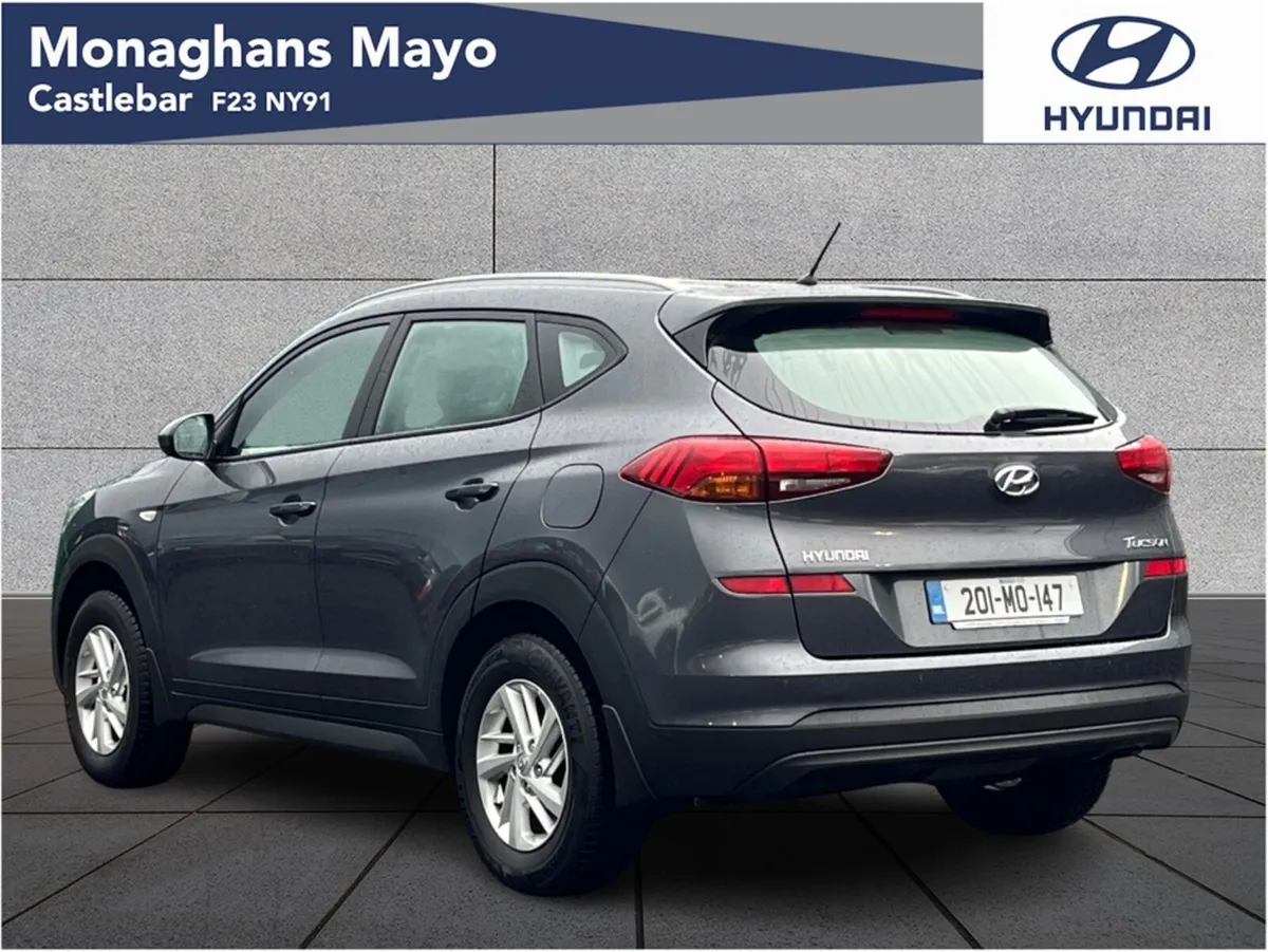 Hyundai Tucson COMFORT DIESEL 1.6 5DR - Image 3