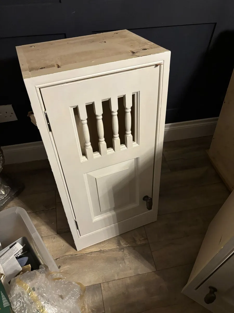 Kitchen units - Image 2