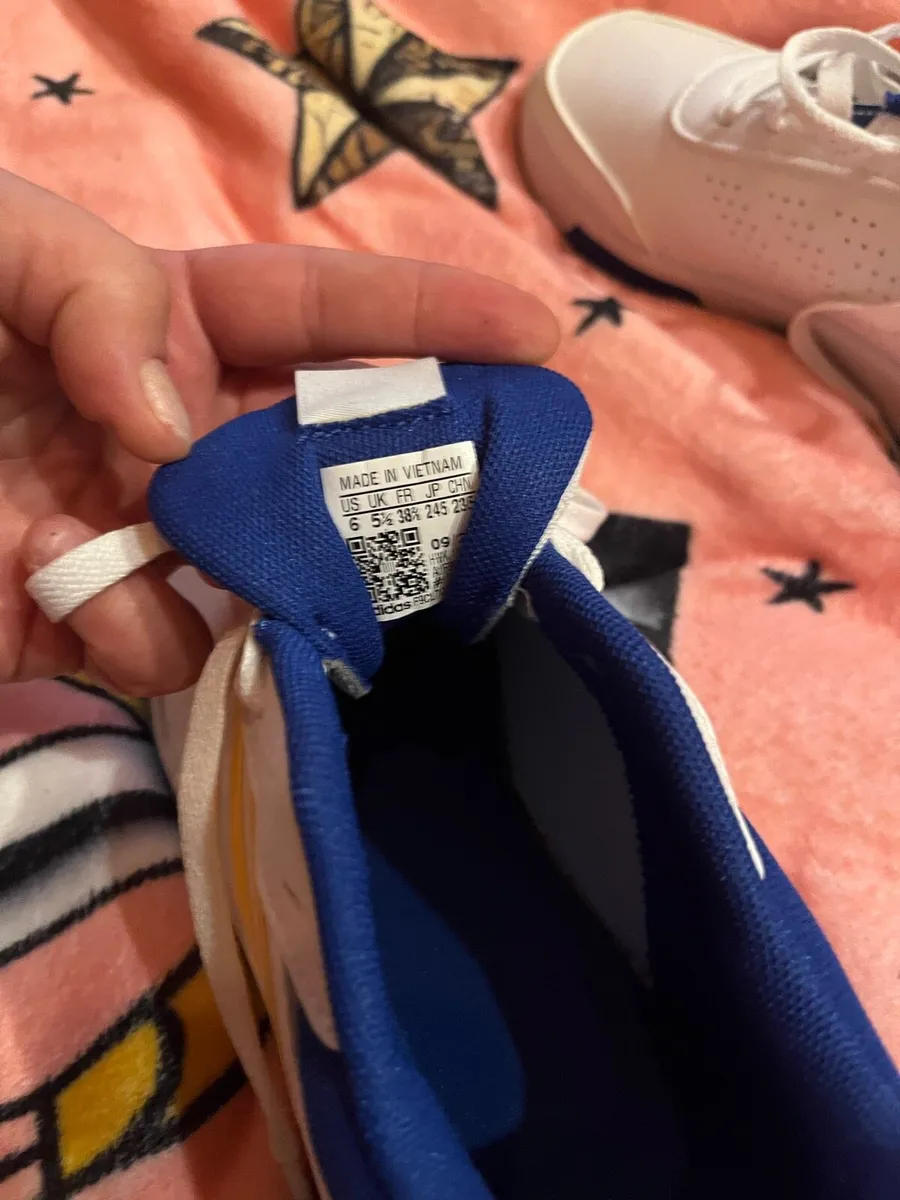 New adidas trainers - Image 3