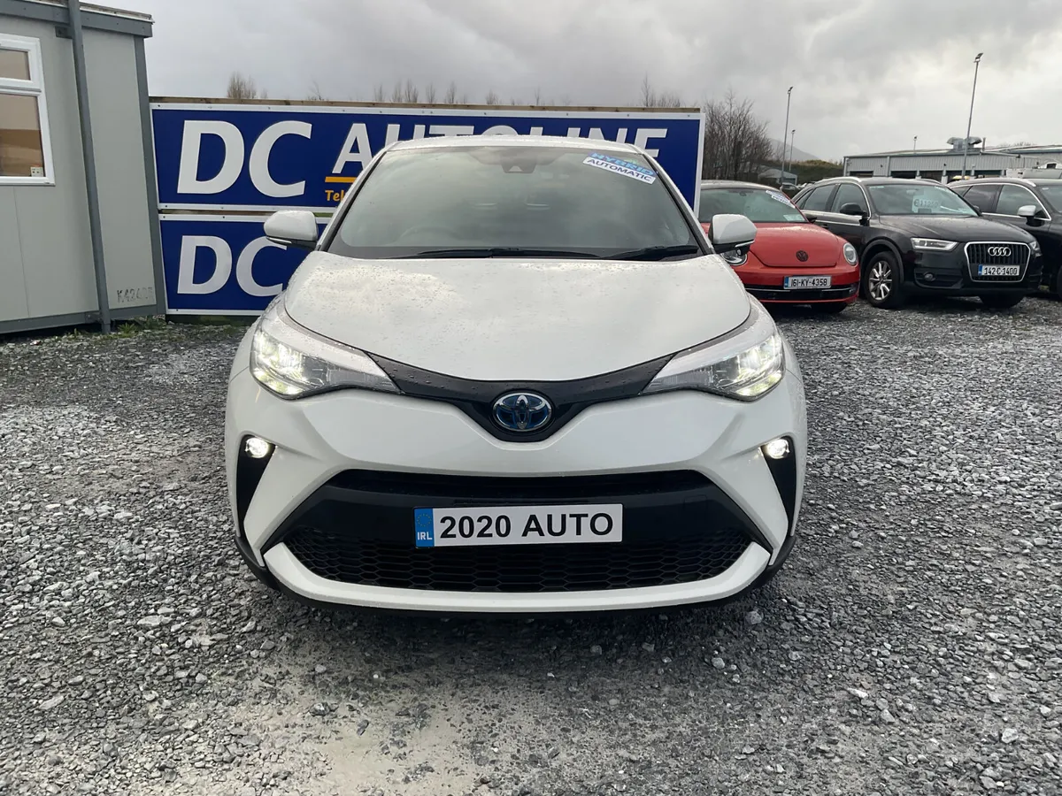 2020 TOYOTA C-HR LUNA 1.8 PETROL HYBRID SPOTLESS - Image 3