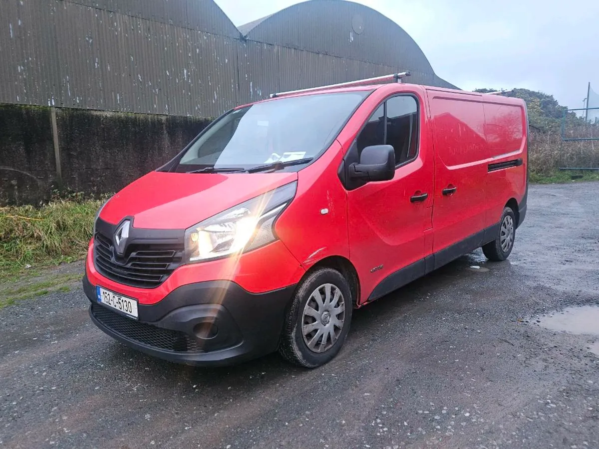 2015 renault traffic - Image 4