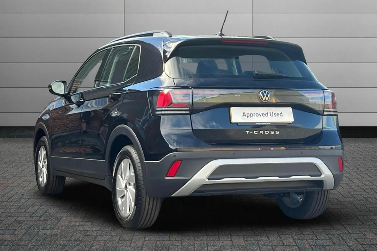 Volkswagen T-Cross T-CROSS LIFE 1.0 TSI D7F 116HP - Image 2