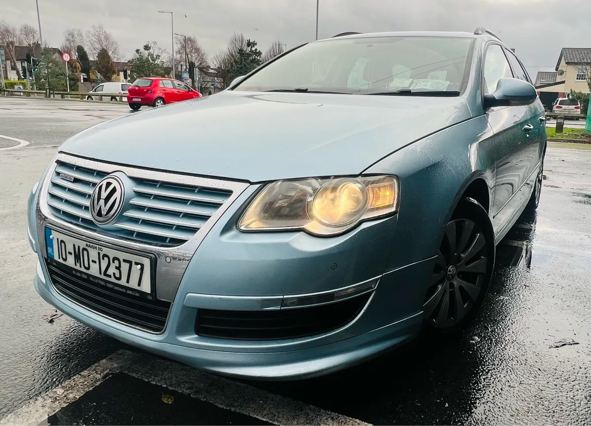 VW Passat R Line spec - Image 3