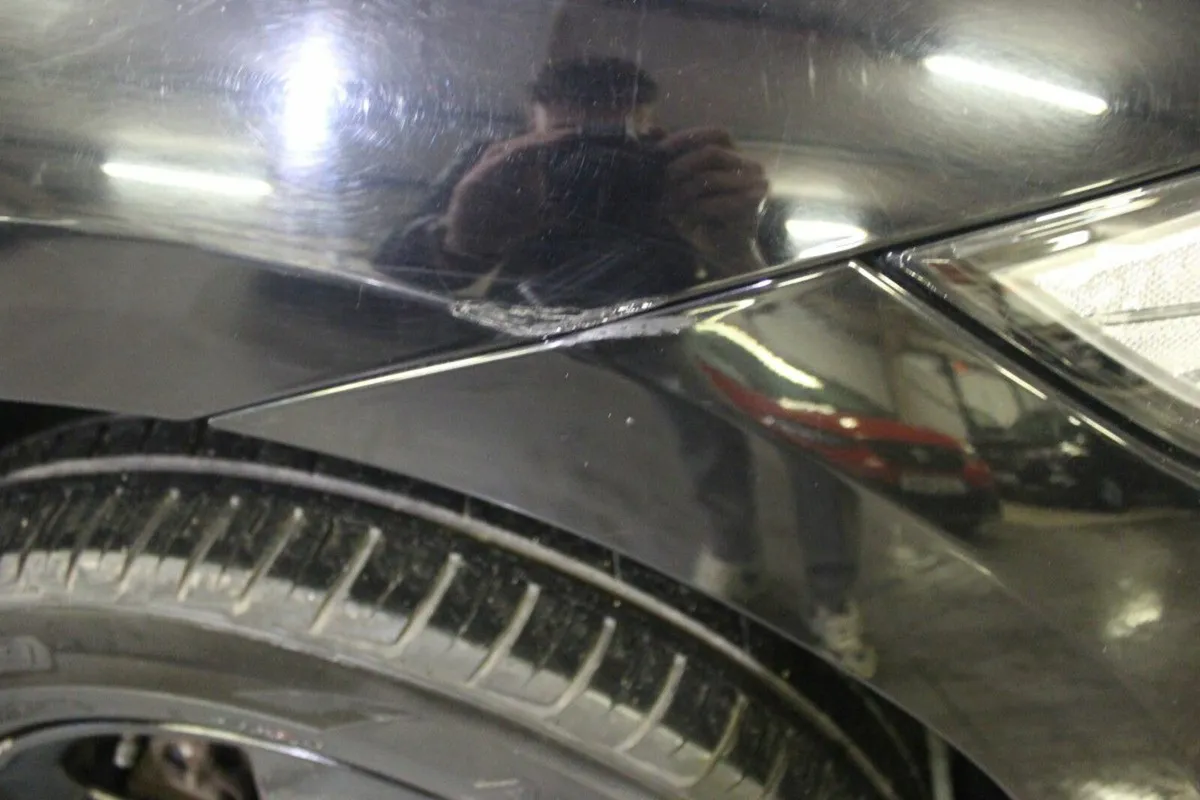 Jaguar F-Pace 2.0  D 180P SE RWD - Image 4