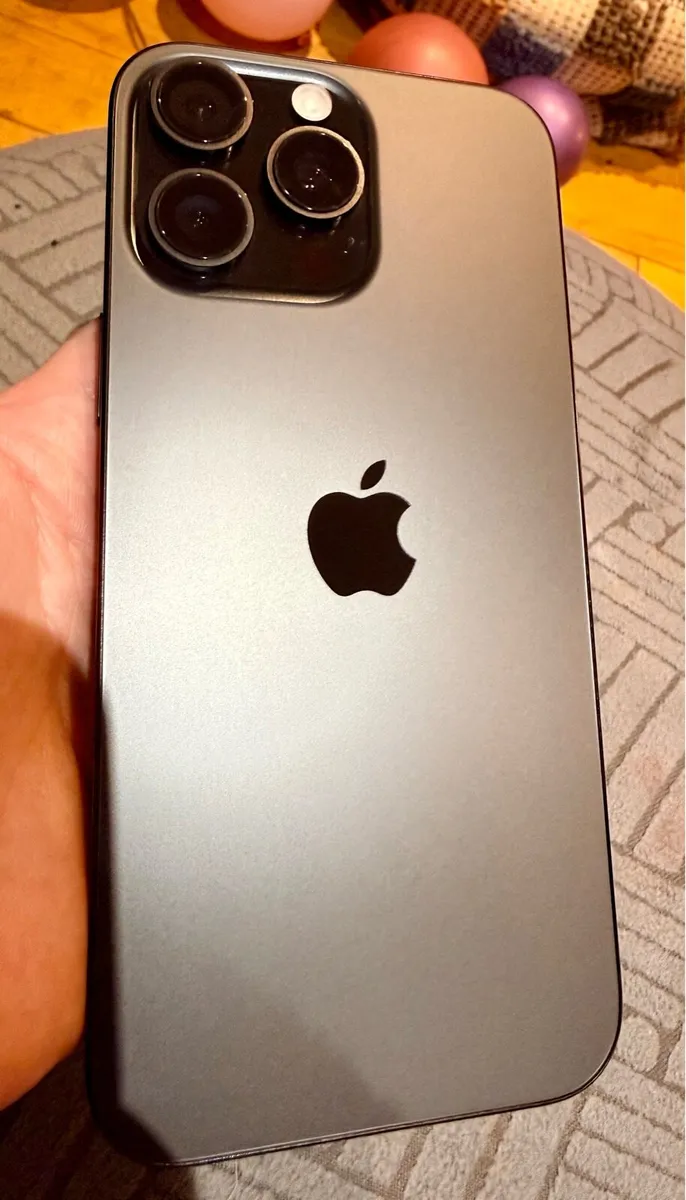 iPhone 16 Pro Max 256GB Black Titanium - Image 1