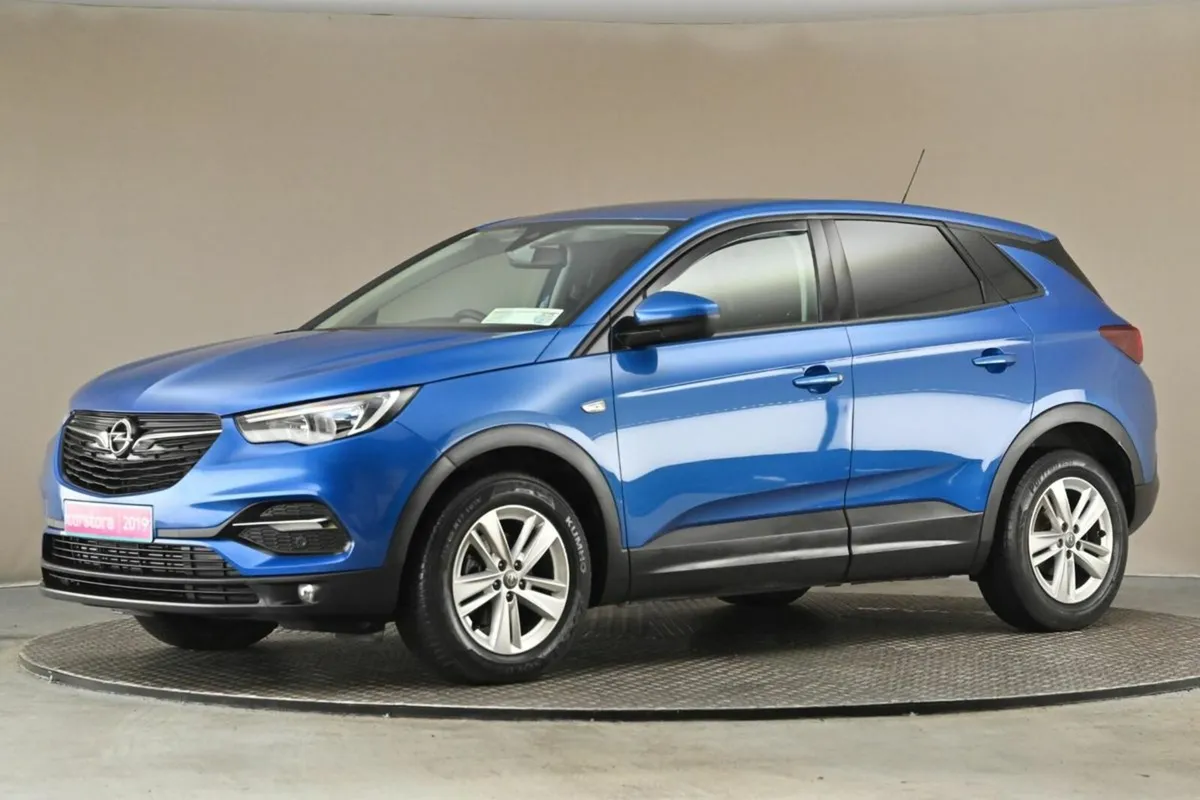 Opel Grandland X 1.5 D SC TURBO 130BHP 6SPD - Image 4
