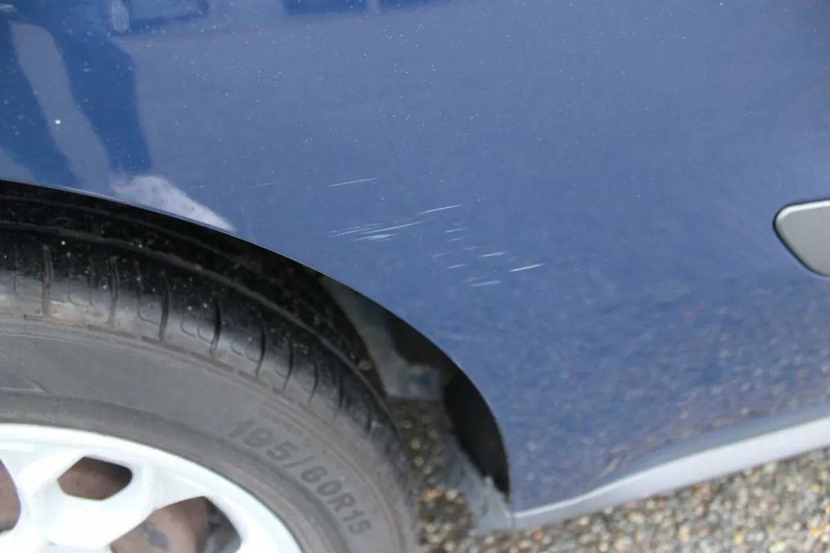 Ford Transit TRANSIT 3DR BASE 1.5 75BHP  2DR - Image 3