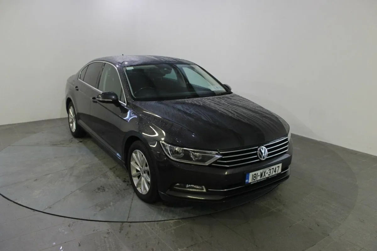 Volkswagen Passat 2.0 TDI 150HP SE BUSINESS BMT - Image 1