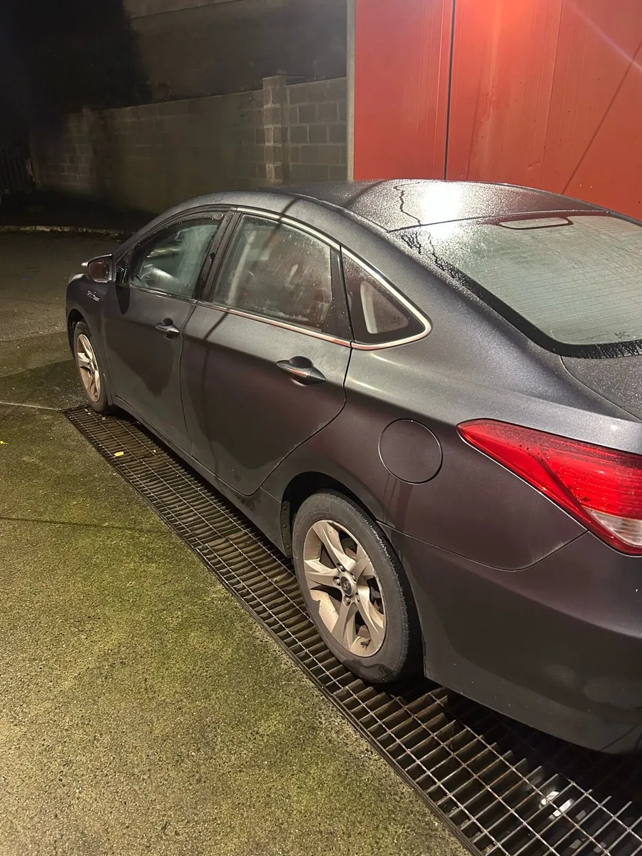 Hyundai 140 - Image 3