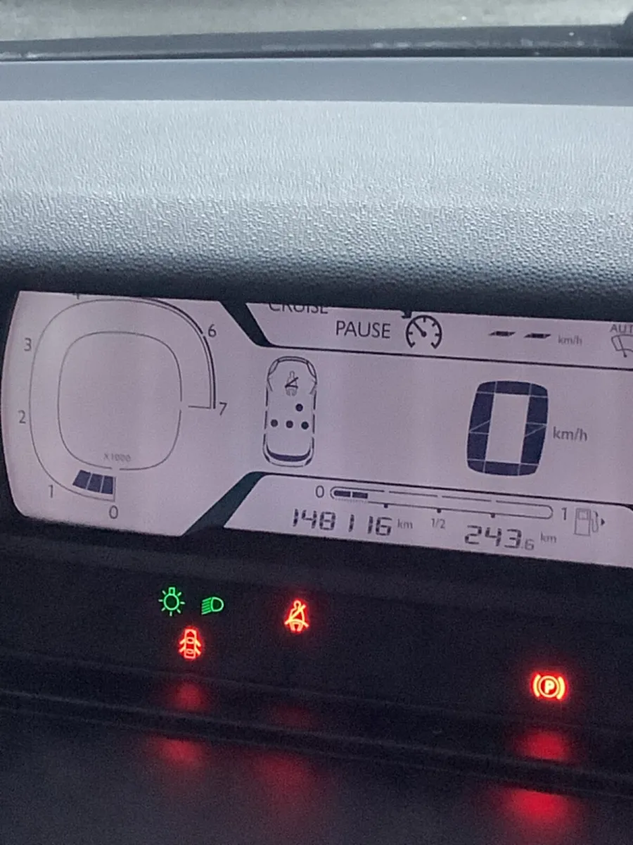 Citroen C4 Picasso 2015 - Image 2