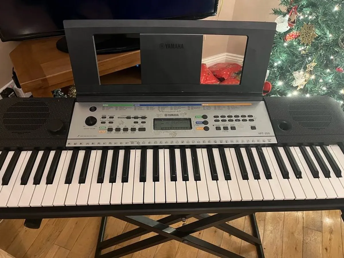 Yamaha YPT - 255 - Image 1