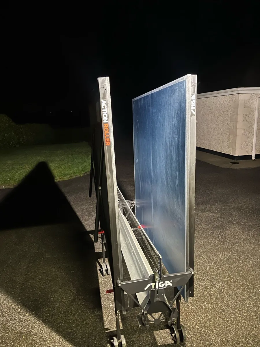 Table tennis table - Image 3