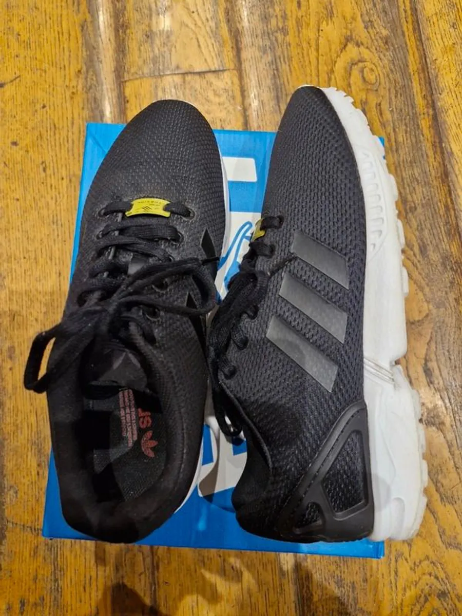 Addidas ZX Flux & Under Armour Charged Bandit 4 Trainers Under Armour - Image 1