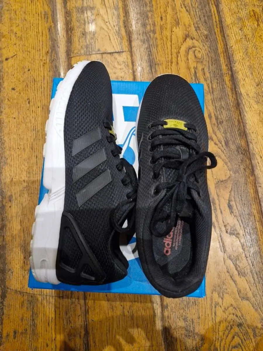Addidas ZX Flux & Under Armour Charged Bandit 4 Trainers Under Armour - Image 2