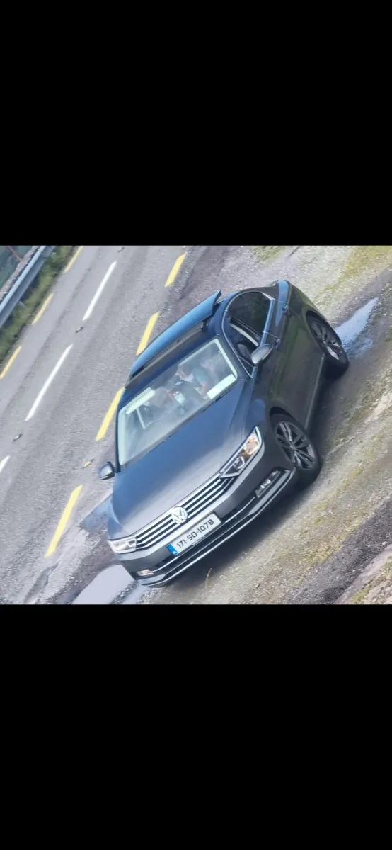 2017 VW Passat GT - Image 2