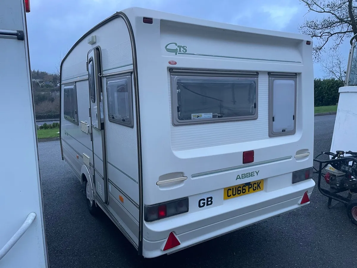 2 birth 650kg caravan - Image 4
