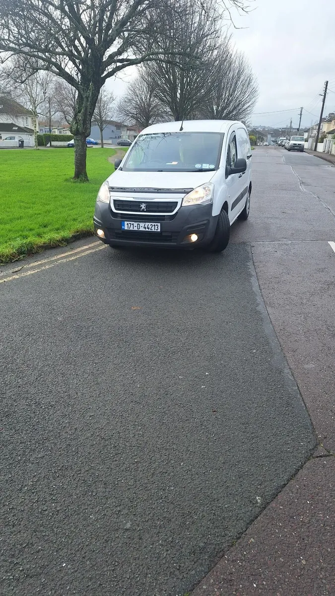 Peugeot Partner 2017 - Image 1