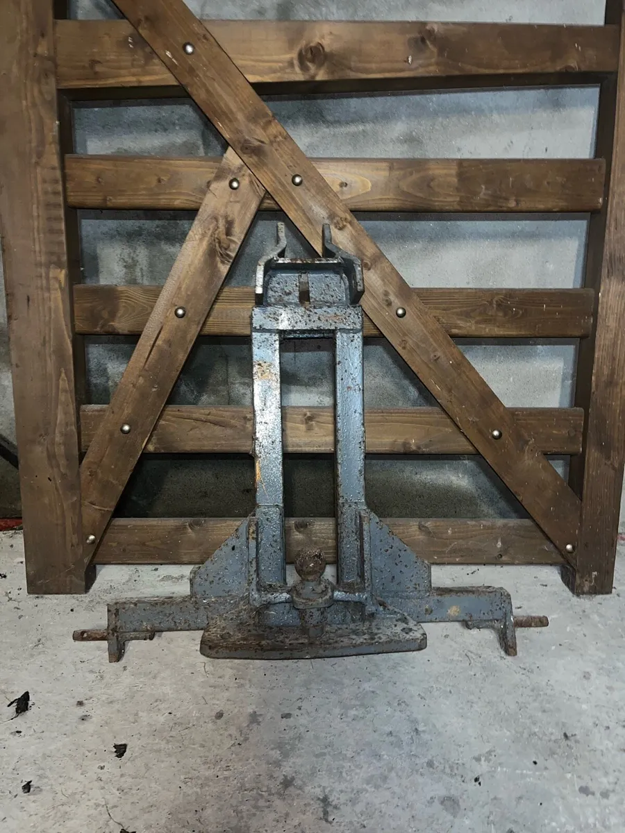 T-Bar and 3 Point Linage Hitch - Image 2