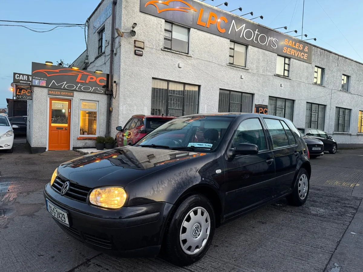 Volkswagen Golf 2003 - Image 1