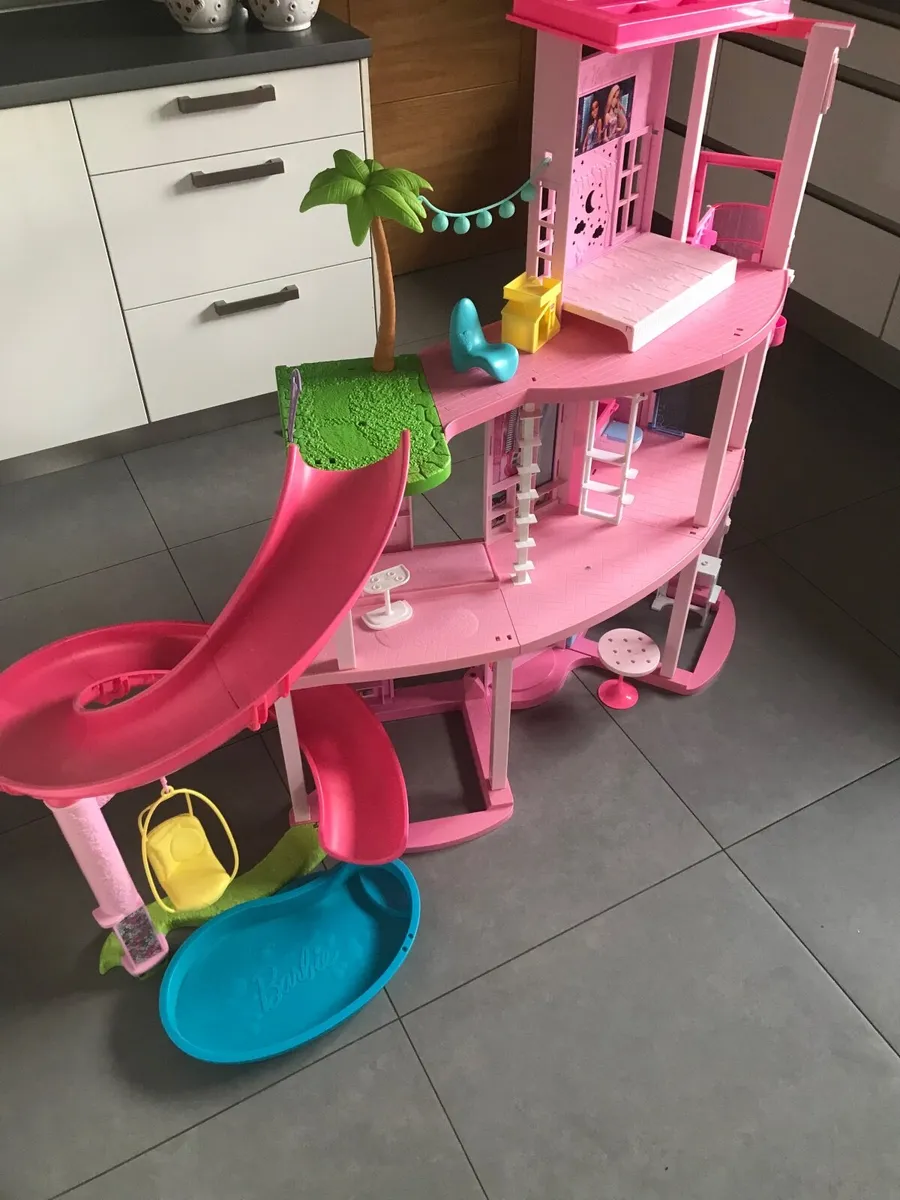 Barbie dreamhouse - Image 2