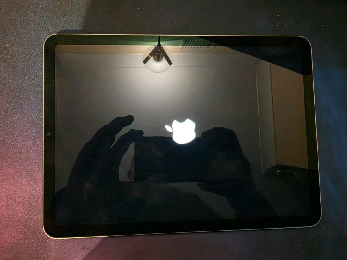 ipad Air 5 M1 64 Gig Space Grey - Image 4