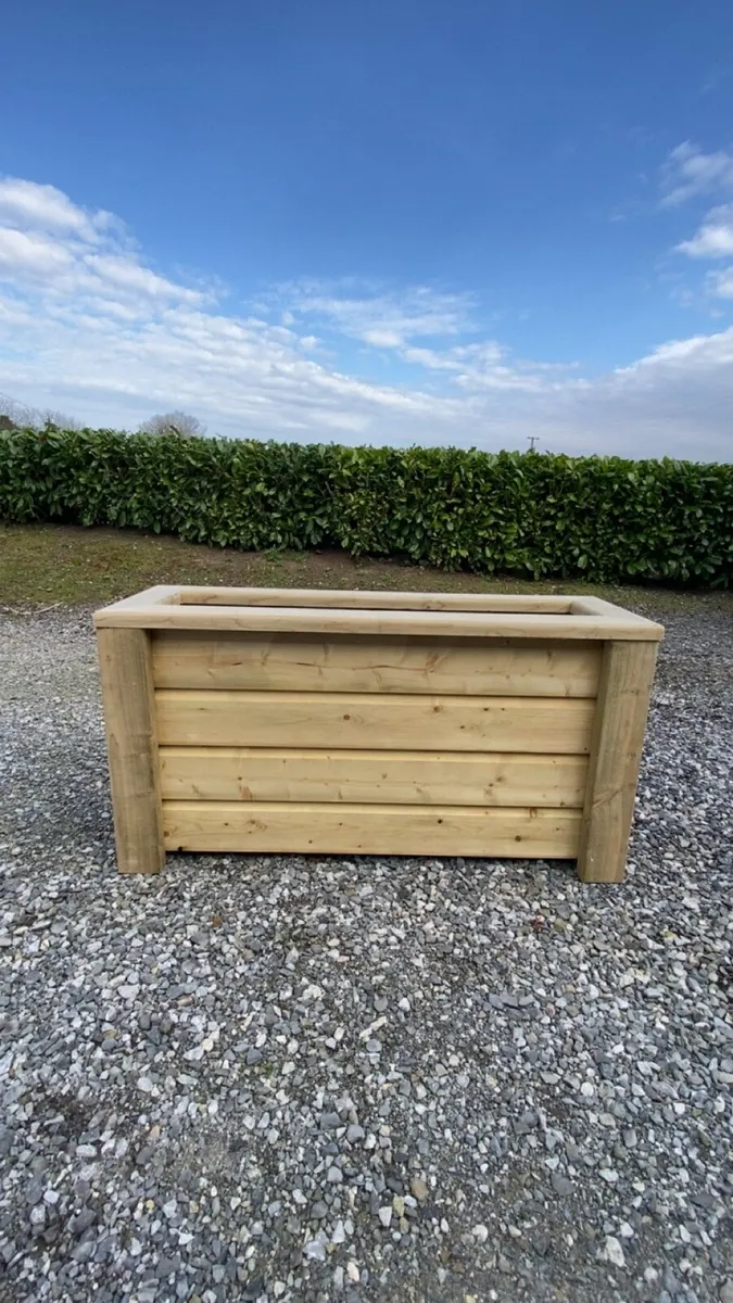 Wooden Garden Furniture- planter box / flower pots - Image 2
