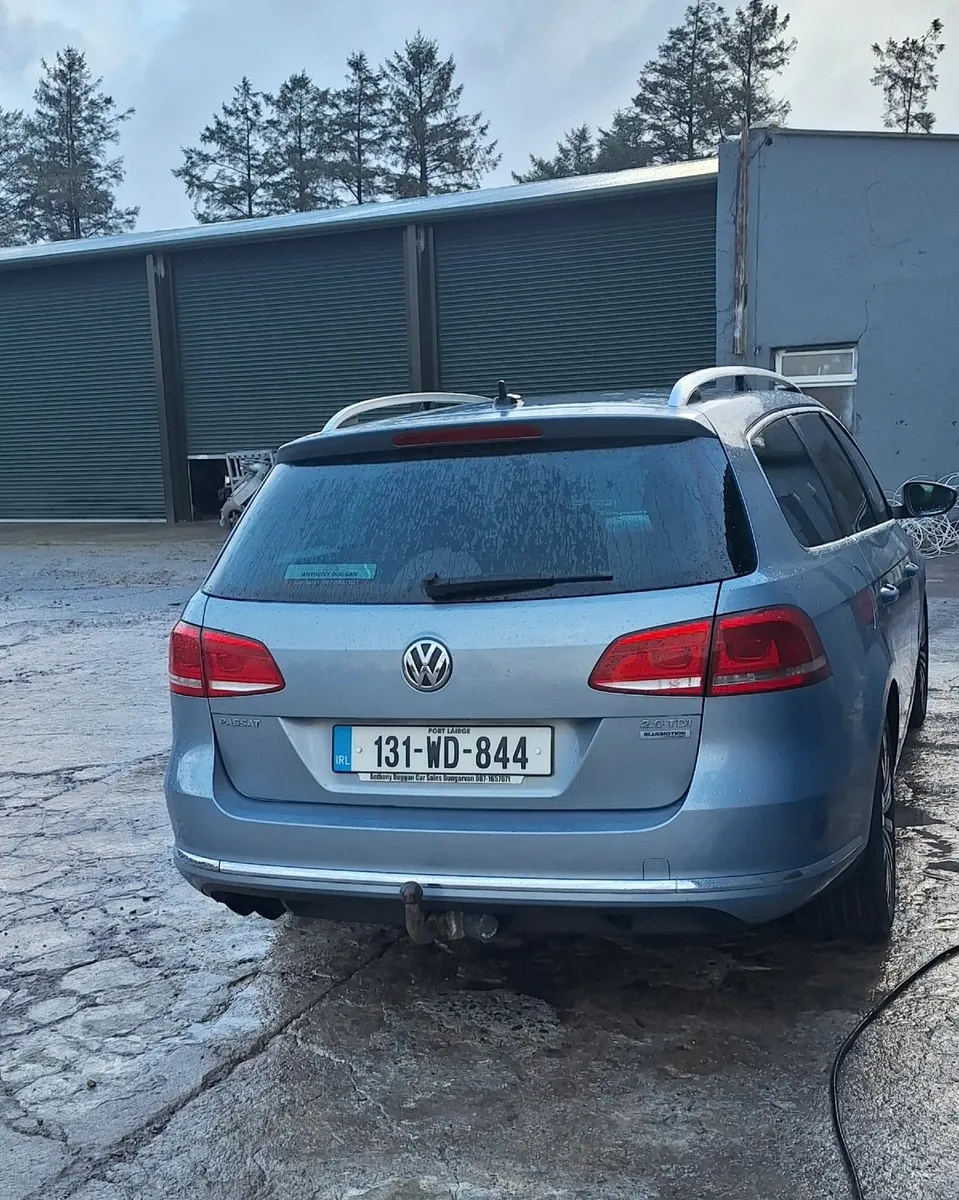 Volkswagen Passat 2013 - Image 4