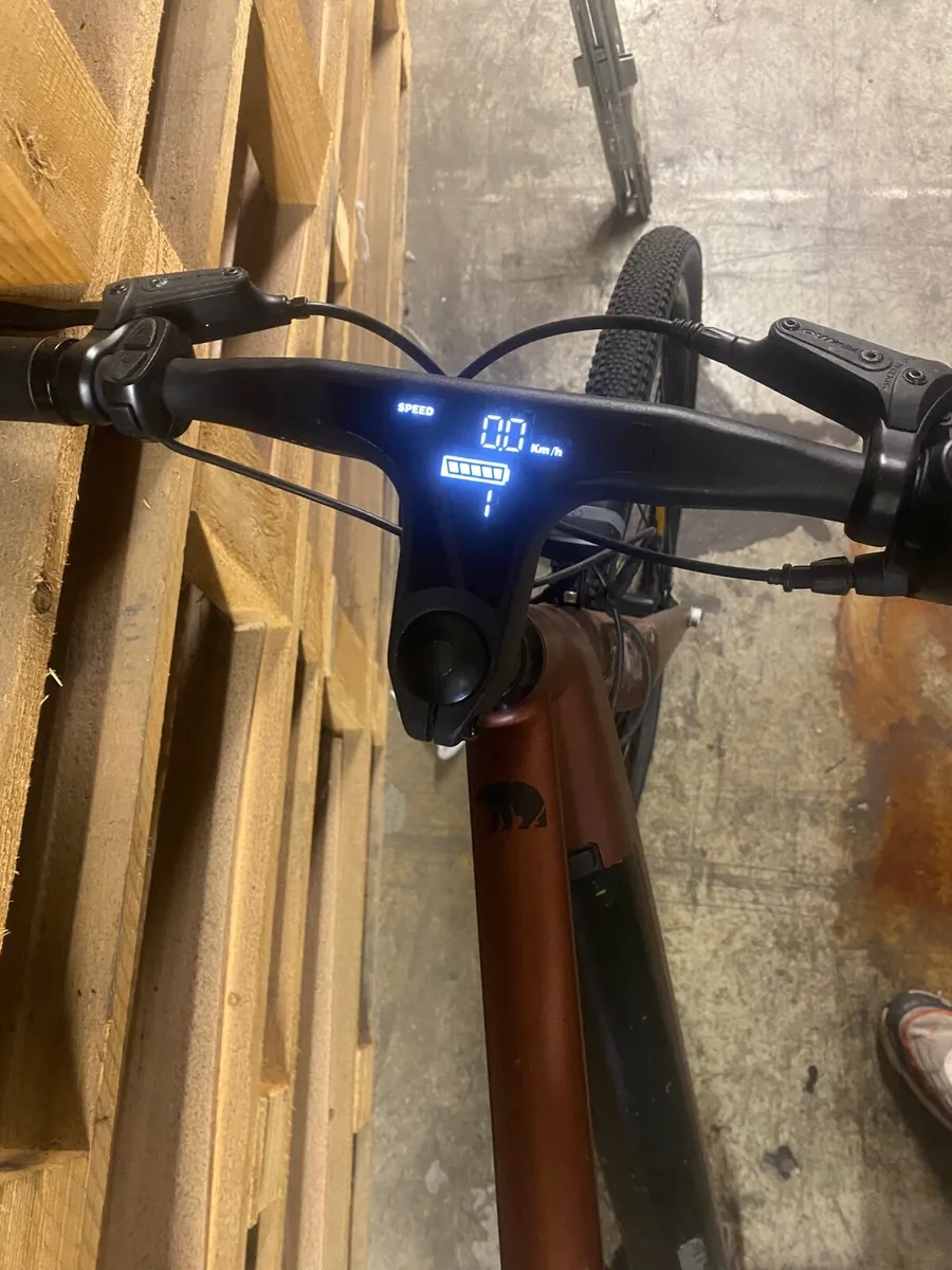Kuma M1 electric bike - Image 1