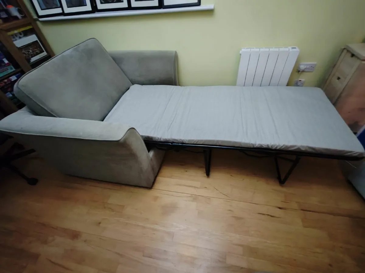 Sofa bed - Image 3