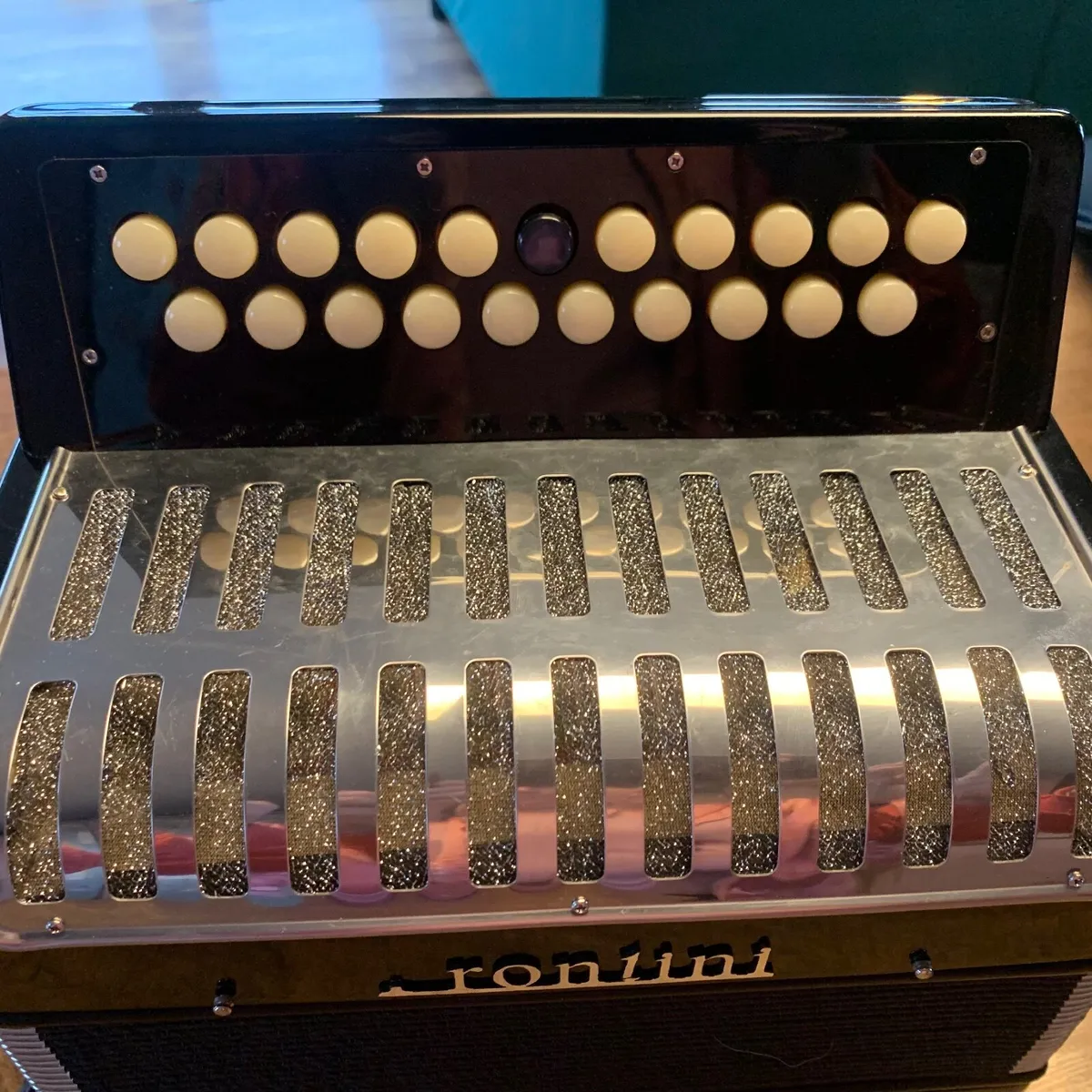 Button Accordion Frontini Black Dot - Image 3