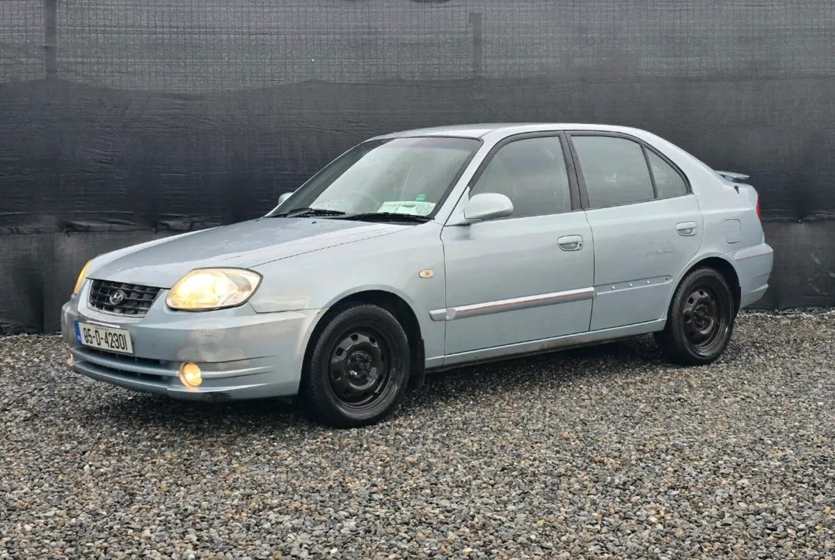 2005 Hyundai Accent 1.3 Automatic - Image 3