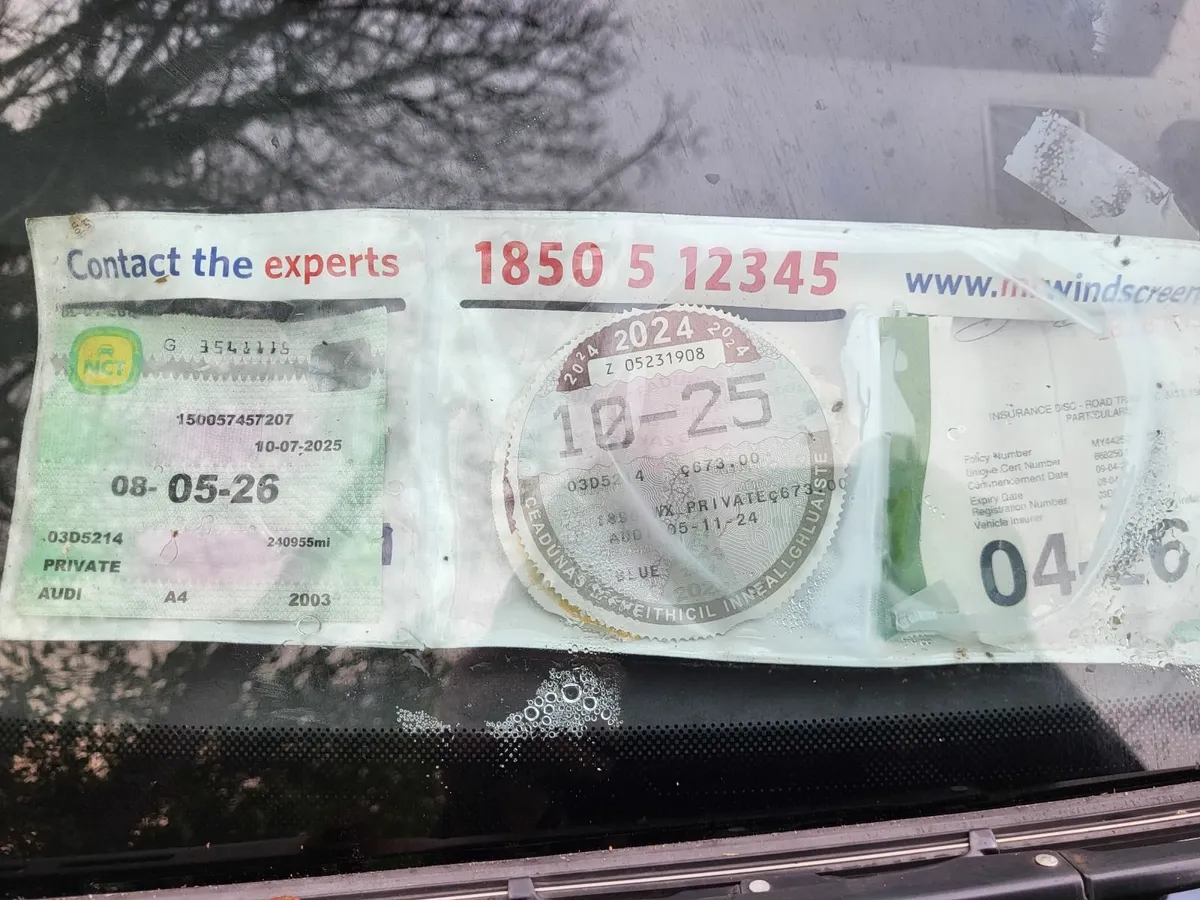 Audi A4 2003 - Image 2