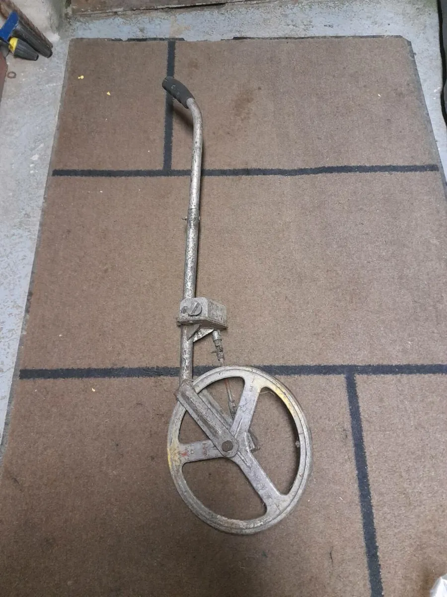 Measuring wheel - Image 1