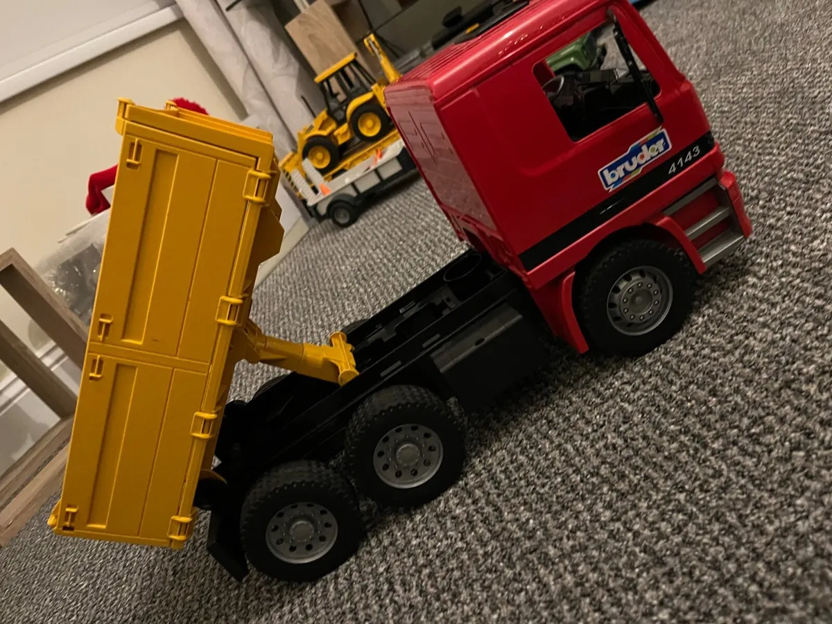 Bruder Toy Vehicles - Image 4