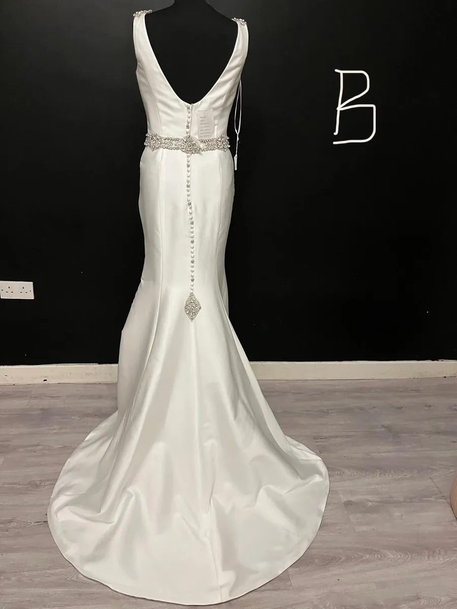 Boutique Wedding Dresses - Image 4