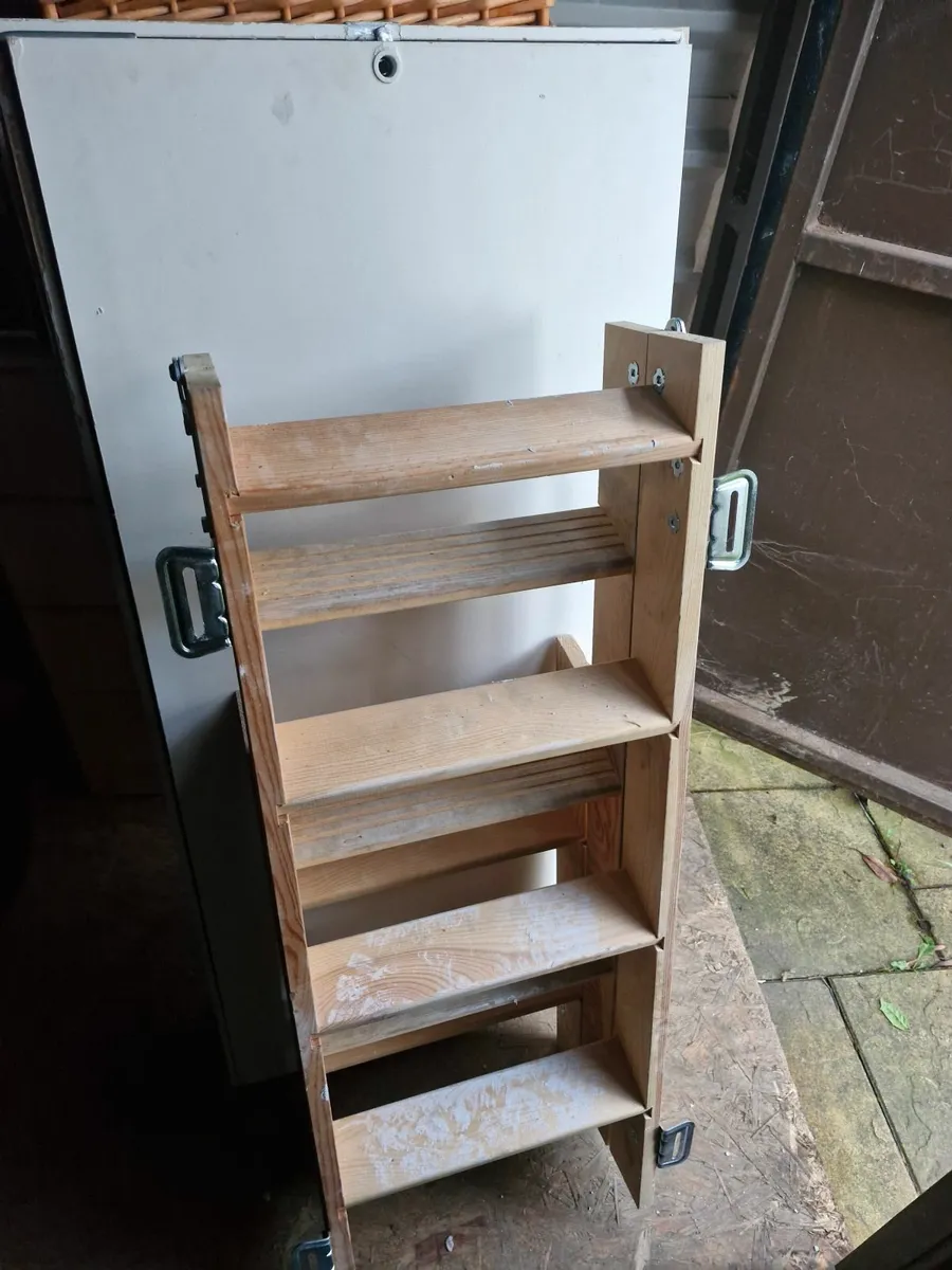 Attic Stira Free - Image 3