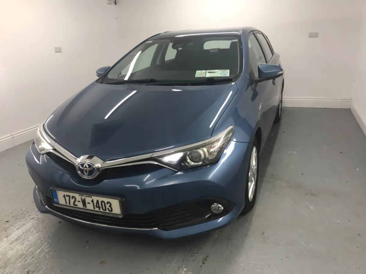 Toyota Auris 2017 - Image 3